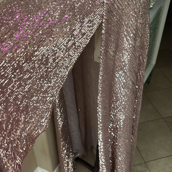 ABYSS by Abby Sequin Cut Out Dress w/double front slits -Never worn - Picture 8 of 13